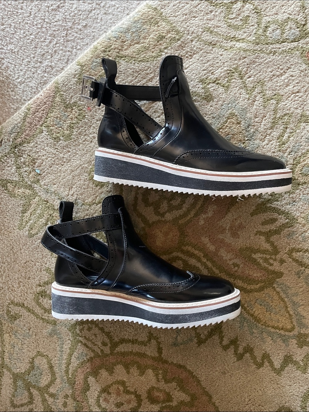 Zara Women’s Black Cutout wingtip platform buckle Ankle Shoes - Picture 7 of 8